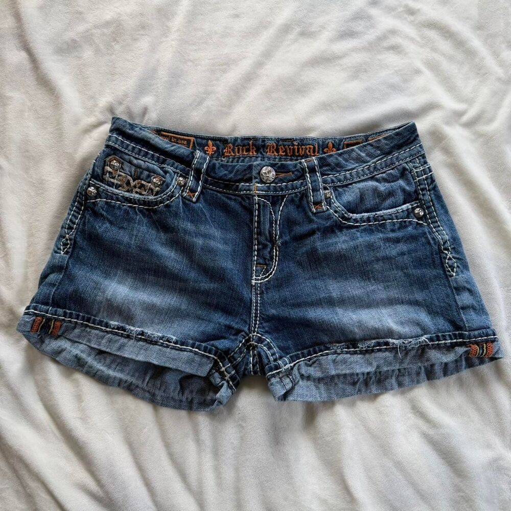 Rock Revival denim shorts with white stitching and embroidered details size 29